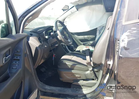 2022 Chevrolet Trax Awd Lt z USA, uszkodzony, nr VIN KL7CJPSM5NB516513